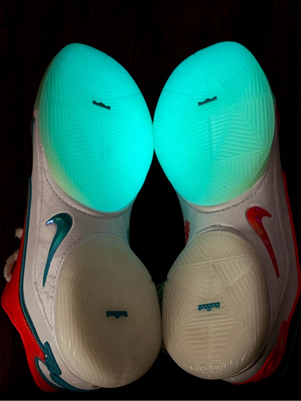 Nike size 11 - Picture 2 of 11